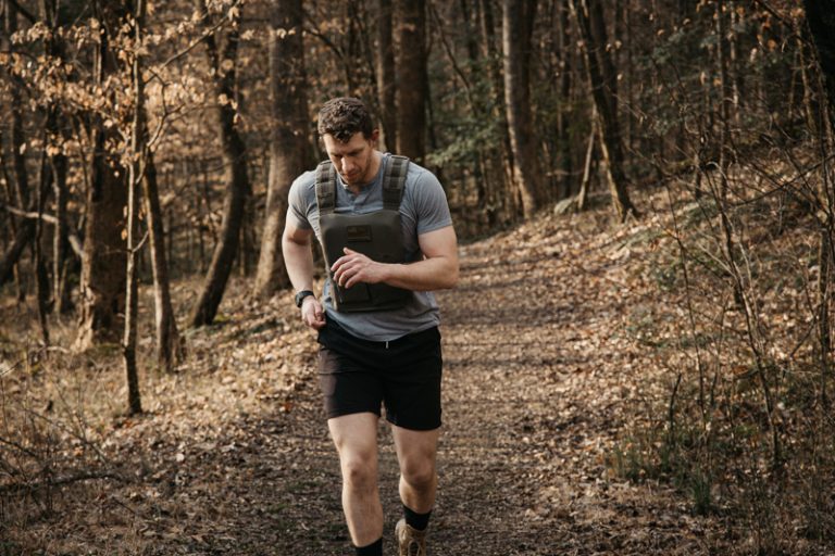 3 Incredible Rucking Workout Plans to Get Fit in 8 Weeks